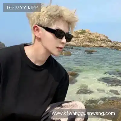 毕玥杨